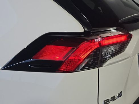 Used 2023 Toyota RAV4 XLE image 10