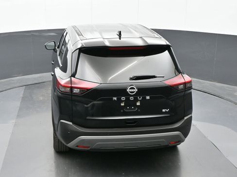 Used 2023 Nissan Rogue SV image 33