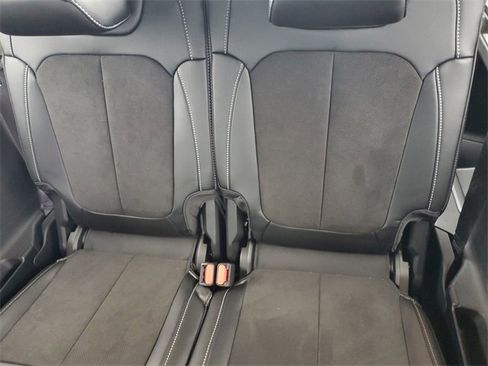 New 2025 Jeep Grand Cherokee L Altitude image 11