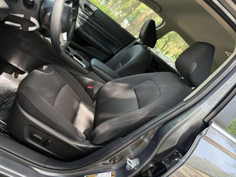 Used 2026 Nissan Altima 2.5 SV FWD image 20