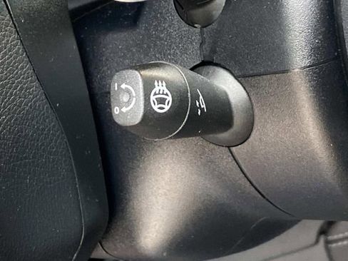 Used 2020 Mercedes-Benz GLC 300 4MATIC w/ Parking Assistance Package image 34