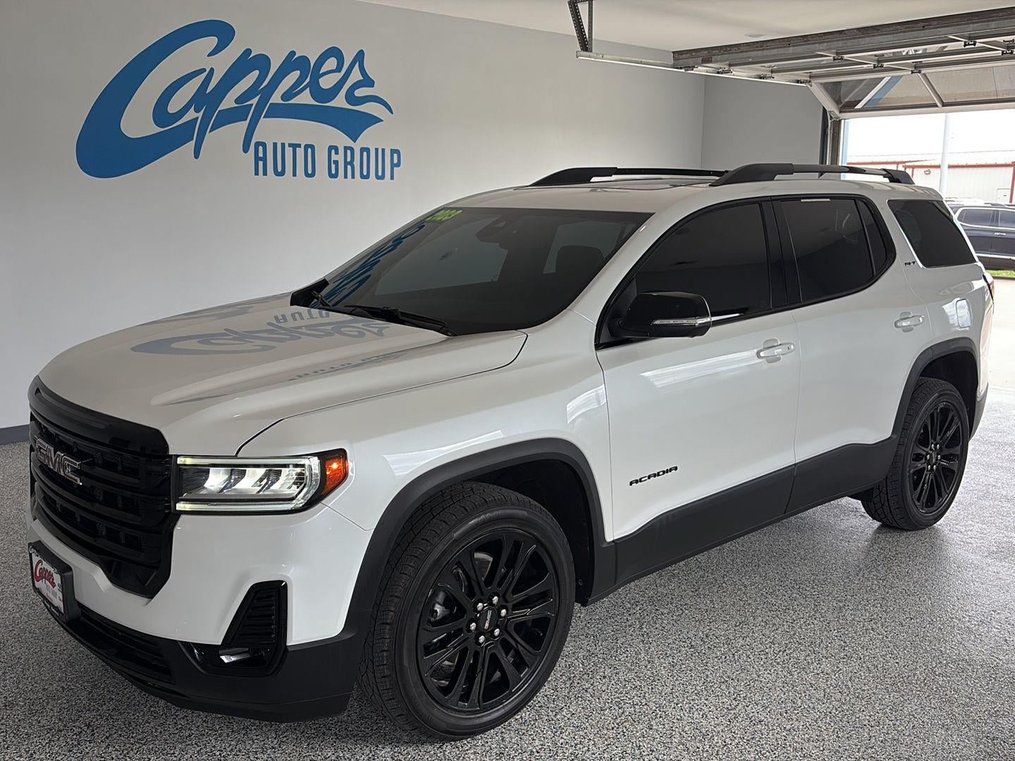 Used 2023 GMC Acadia SLT w/ Elevation Edition AWD/4WD image 1