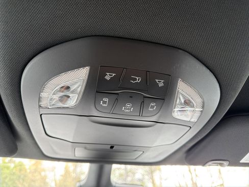 New 2026 Chrysler Pacifica Select AWD/4WD image 20