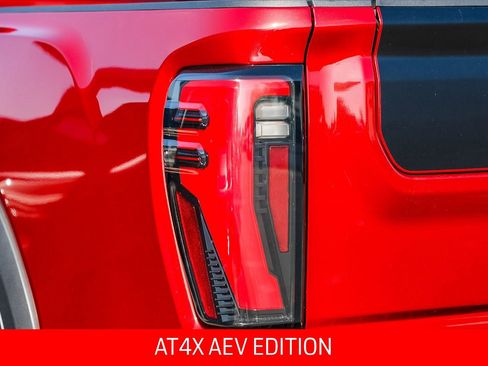 Used 2024 GMC Sierra 2500 AT4X w/ AT4X AEV Edition AWD/4WD image 8