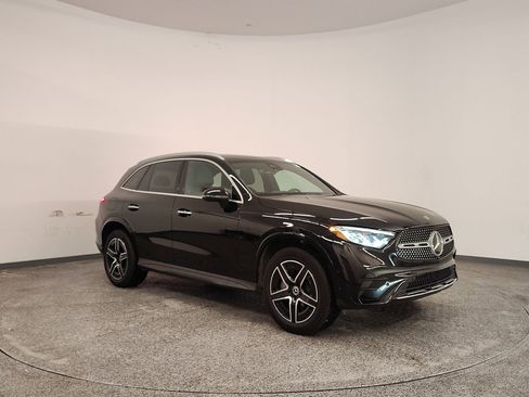 Certified 2026 Mercedes-Benz GLC 300 image 7