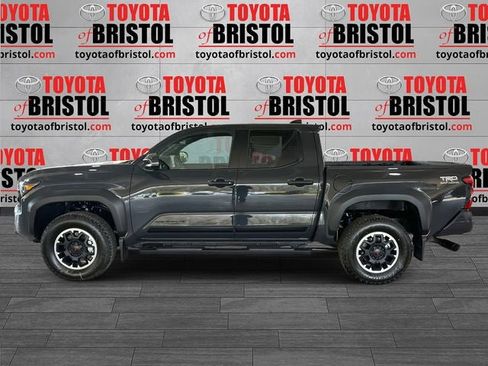 New 2026 Toyota Tacoma TRD Off-Road AWD/4WD image 7