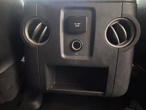 Used 2015 Ford F350 Lariat w/ Chrome Package image 24