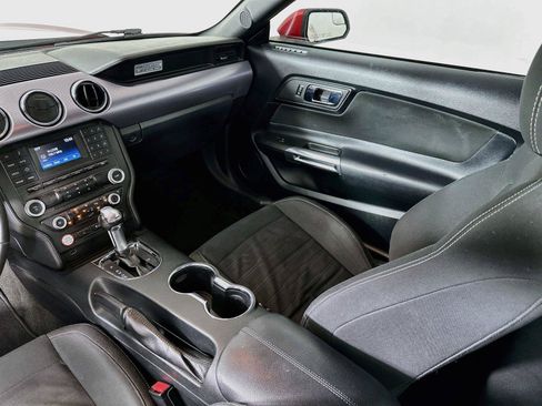 Used 2015 Ford Mustang Coupe RWD image 23