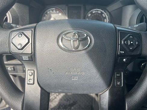 Used 2018 Toyota Tacoma SR w/ SR Convenience Package image 13