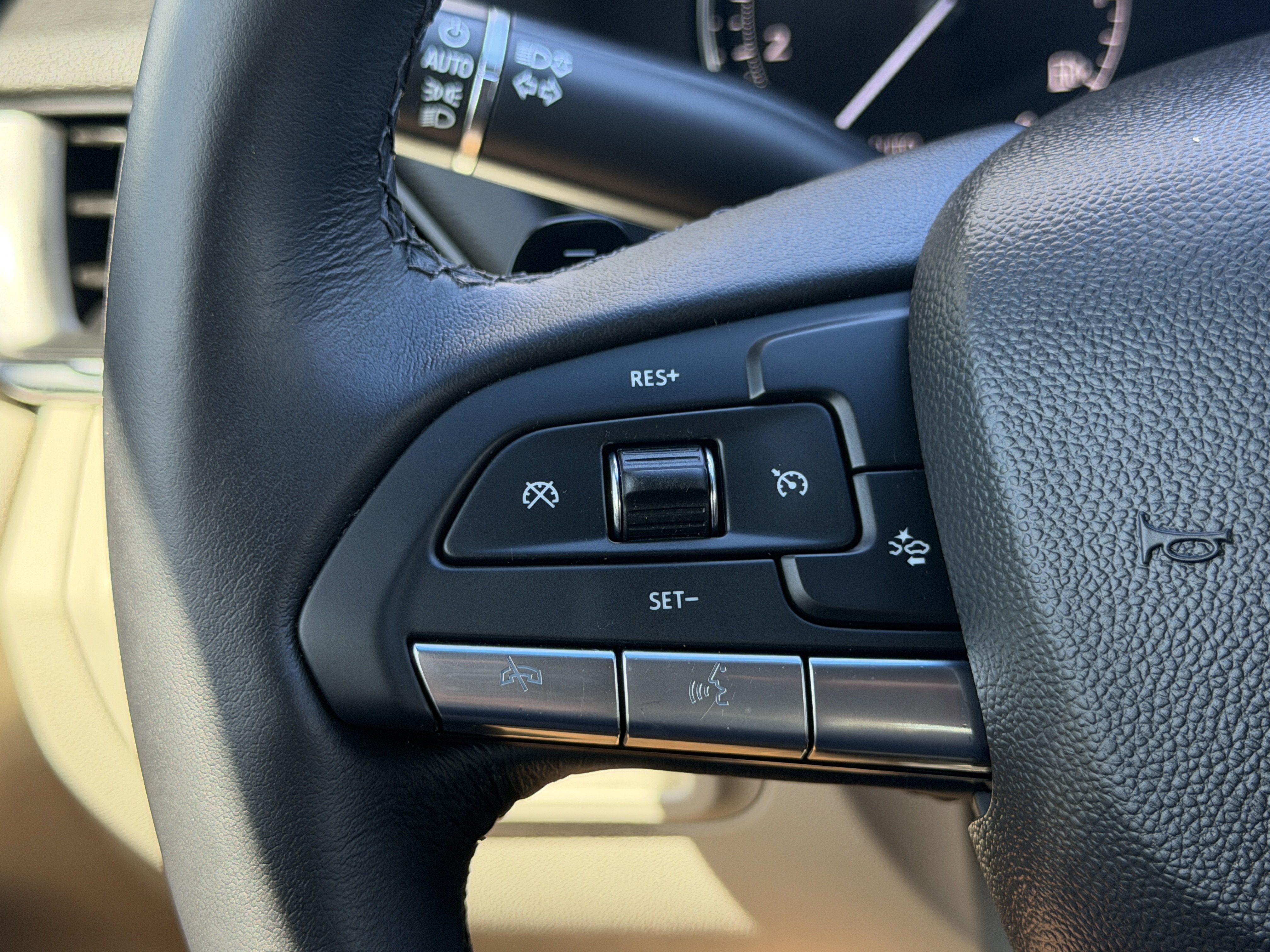 Certified 2024 Cadillac CT4 Luxury RWD image 31