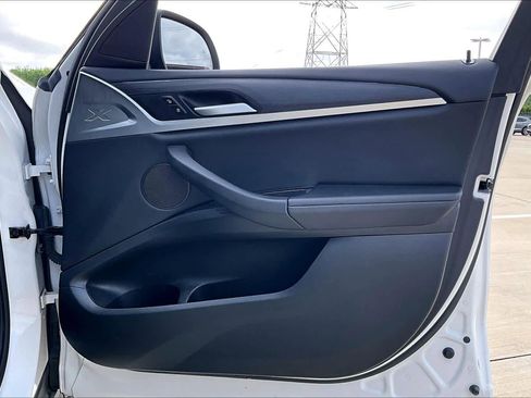 Used 2024 BMW X3 sDrive30i image 21