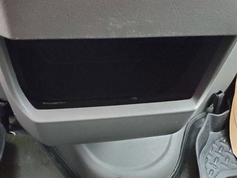 Used 2014 Ford E-150 and Econoline 150 Commercial w/ Interior Upgrade Package image 22