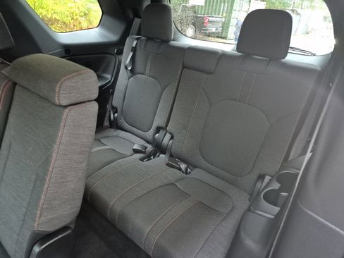 Certified 2025 Honda Pilot Sport image 14