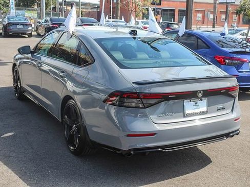 Used 2024 Honda Accord Sport image 7