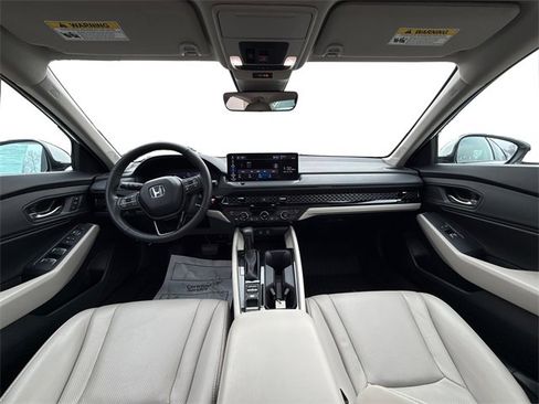 Used 2024 Honda Accord EX-L image 21