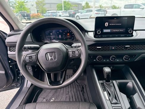 Used 2024 Honda Accord EX image 19