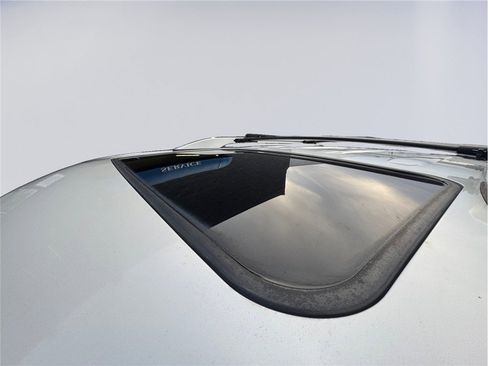 Used 2003 Lexus GX 470 image 10