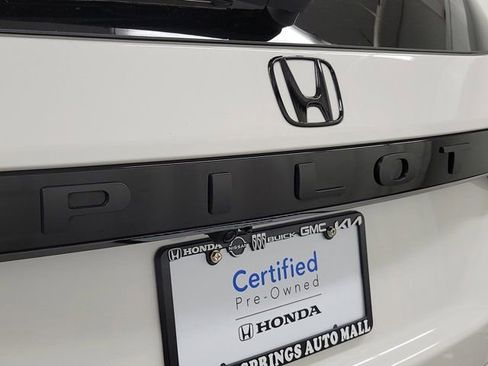 Certified 2025 Honda Pilot Sport image 7
