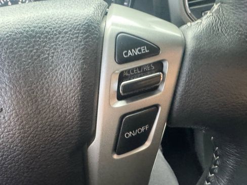 Used 2016 Nissan Titan S image 18