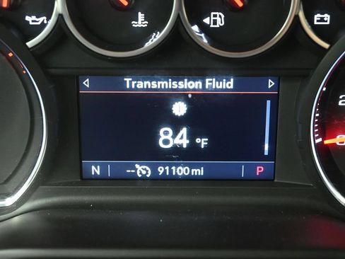 Used 2022 Chevrolet Silverado 1500 LT RWD image 7