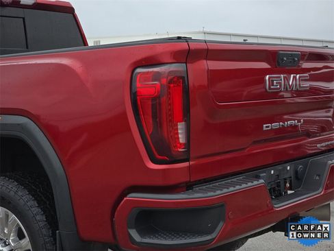 Used 2022 GMC Sierra 2500 Denali w/ Denali Ultimate Package image 32