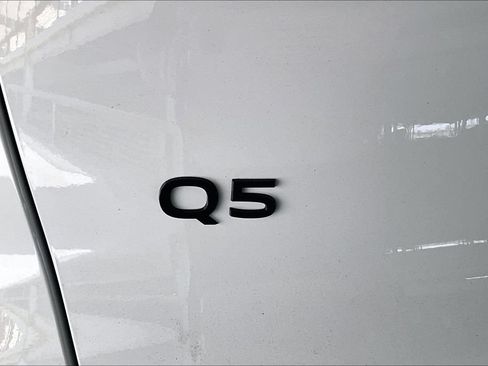 New 2026 Audi Q5 Premium Plus AWD/4WD image 9