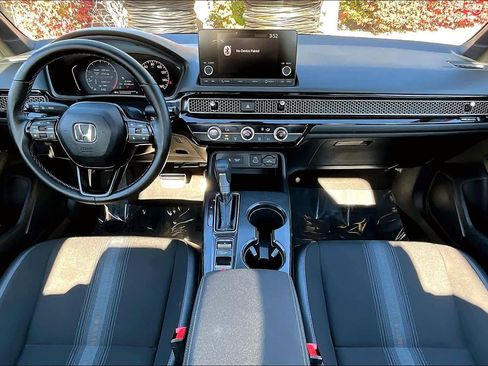 Used 2024 Honda Civic Sport image 14
