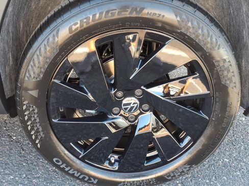 New 2026 Volkswagen Atlas SE image 8