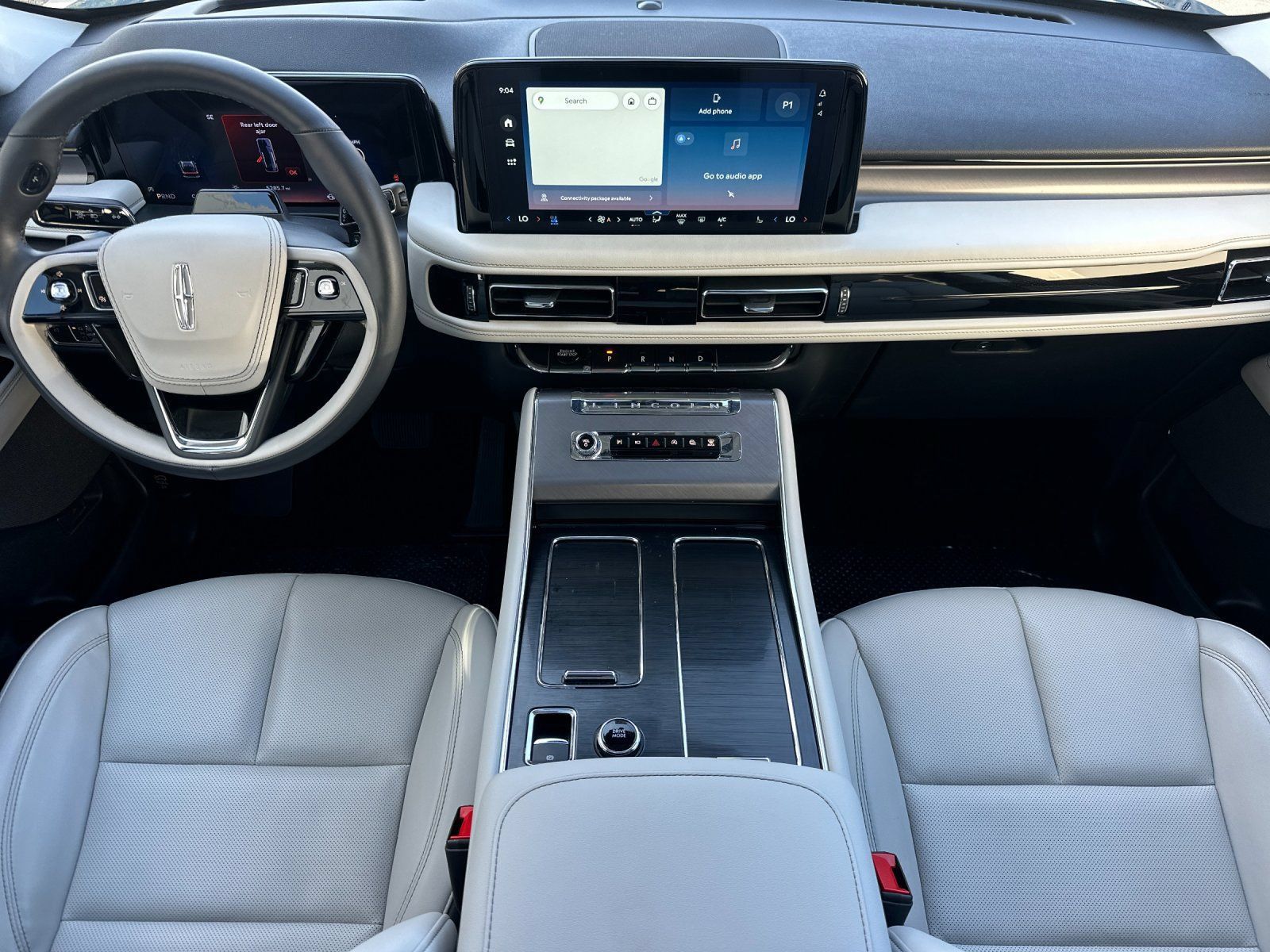 New 2026 Lincoln Aviator AWD image 12