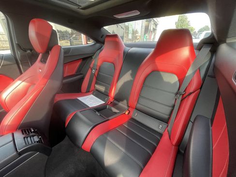 Used 2012 Mercedes-Benz C 63 AMG Coupe image 21