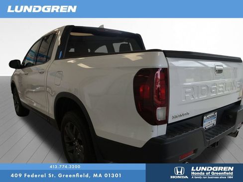 Used 2024 Honda Ridgeline Sport image 6