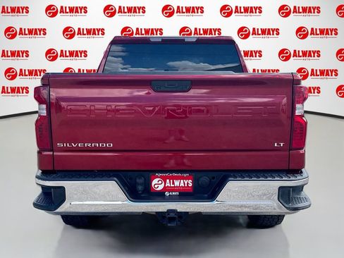 Used 2023 Chevrolet Silverado 1500 LT AWD/4WD image 7