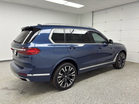 Used 2019 BMW X7 xDrive50i w/ Premium Package image 9