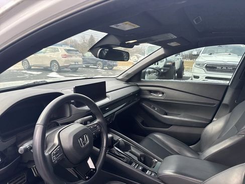 Used 2024 Honda Accord Sport image 10