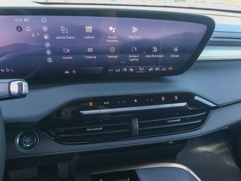 New 2026 Buick Enclave Avenir w/ Super Cruise Package FWD image 19