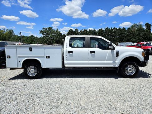 Used 2017 Ford F350 XL image 6