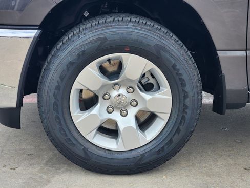 New 2026 RAM 1500 2WD Crew Cab image 11