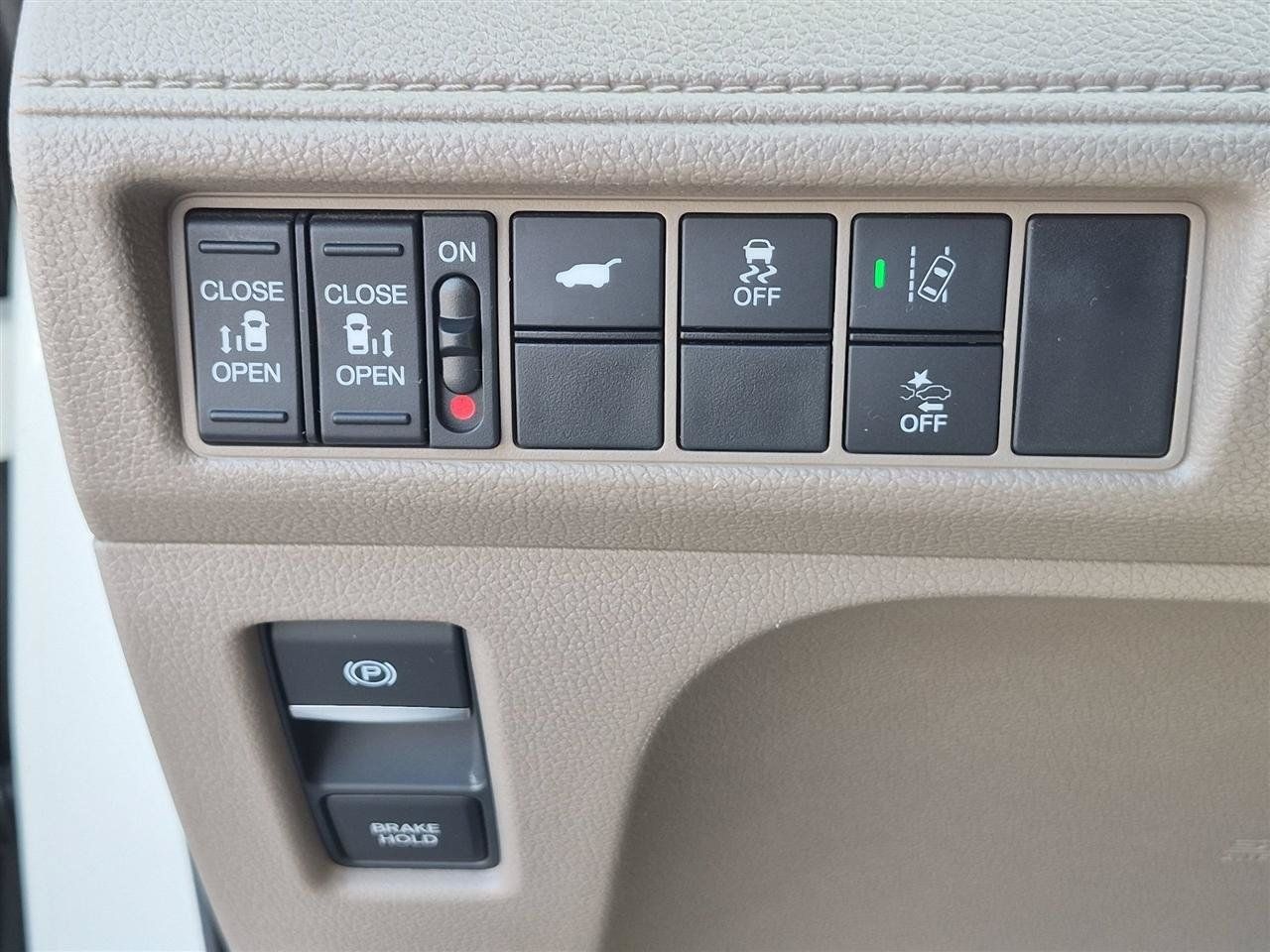 Used 2019 Honda Odyssey EX-L image 17