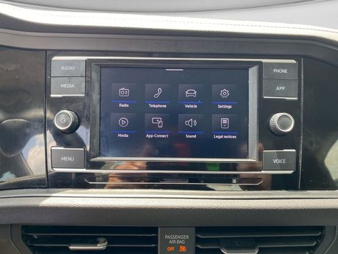 Used 2024 Volkswagen Jetta S FWD image 23