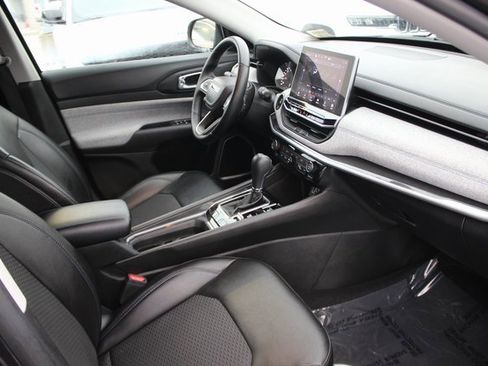 Used 2022 Jeep Compass Latitude w/ Convenience Group image 34