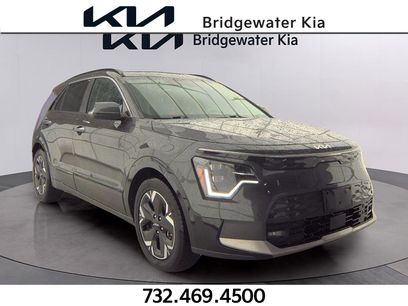 Certified 2023 Kia Niro Wave w/ Wave Preserve Package