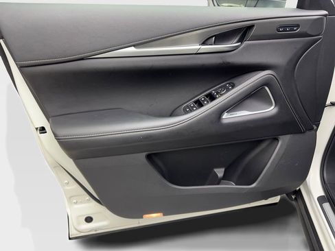 Used 2023 INFINITI QX60 Luxe w/ Performance Audio Package image 31