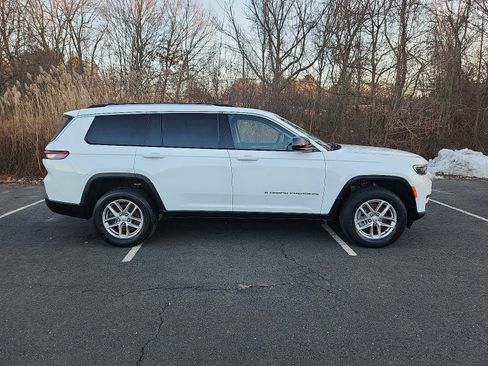 Used 2021 Jeep Grand Cherokee L Laredo w/ Luxury Tech Group I image 7