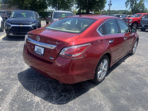 Used 2014 Nissan Altima 2.5 SL w/ Technology Package FWD image 7