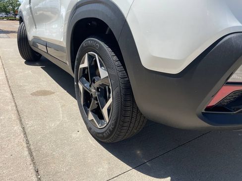 New 2026 Kia Seltos S AWD/4WD image 17