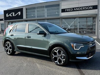 New 2025 Kia Niro EX Touring
