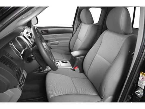 Used 2015 Toyota Tacoma PreRunner w/ Convenience Package RWD image 8