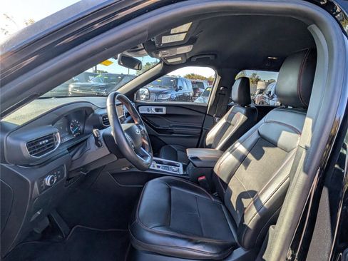 Used 2022 Ford Explorer ST-Line image 18