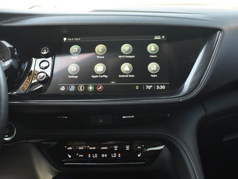 Used 2023 Buick Envision Essence w/ Sport Touring Package image 18