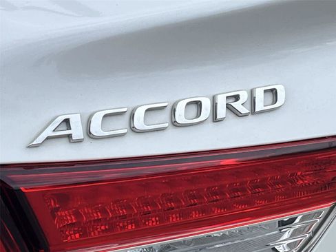 Used 2019 Honda Accord EX-L image 11